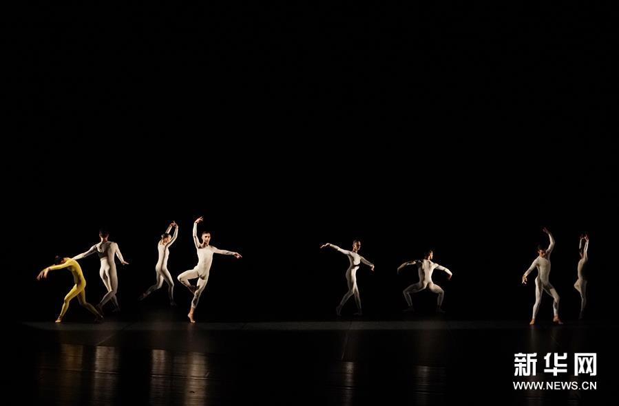 （文化）（1）葡萄牙国家芭蕾舞团《十五名舞者与不断变化的节奏》在京上演